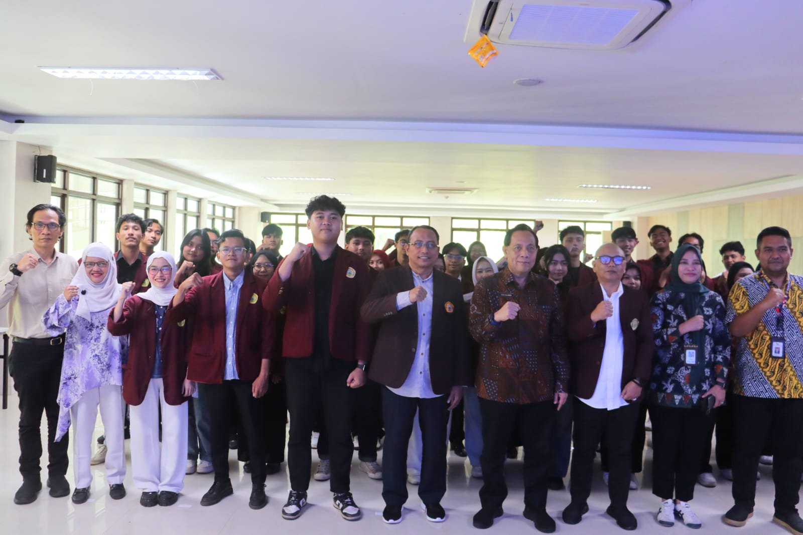 Pengukuhan Ormawa dan UKM di Lingkungan Kampus Untirta, Langkah Awal Pengabdian Masa Bakti 2026-2027
